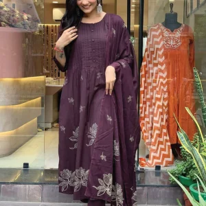 Voluminous Beautiful Suit Set