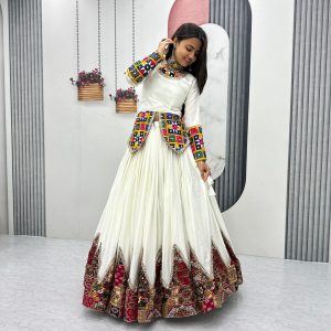 Navaratri Special Gamathi Work Lehenga choli*